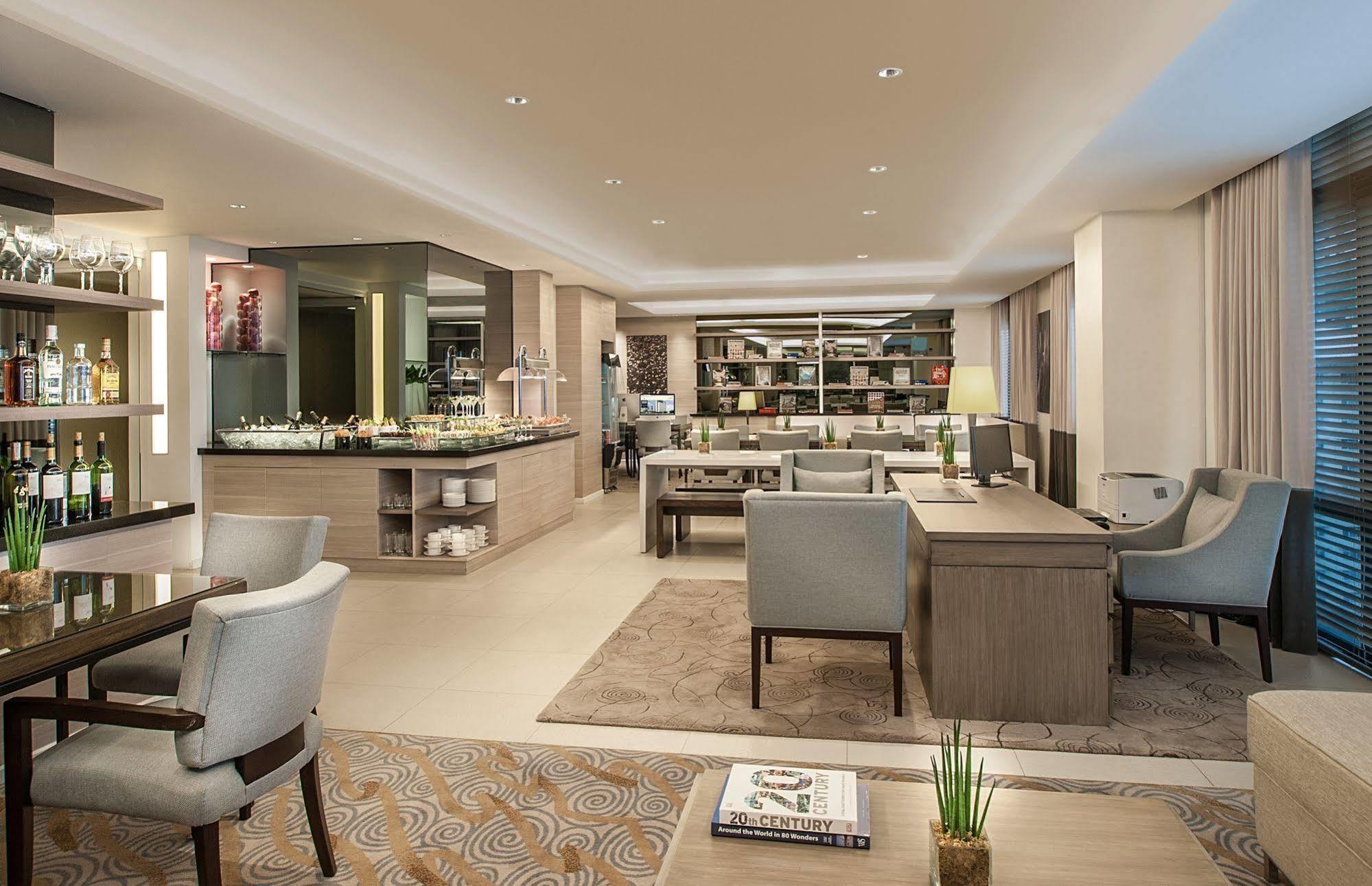 Seda Bonifacio Global City Taguig Zewnętrze zdjęcie
